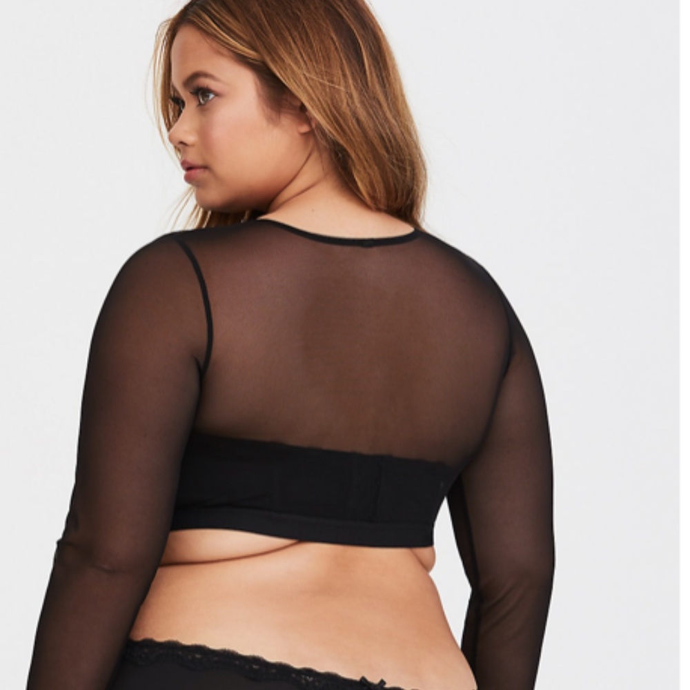 TORRID BLACK MESH UNDER-IT-ALL CROP TOP - Picture 3 of 5